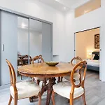 Kensington 1Bd Apt Seconds From Museums