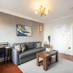 Camden\'S Luxurious Urban Escape