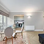 Guestready - Carlton Hill Charmer