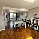 Double Room In London Penthouse