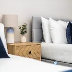 Elegant & Spacious Apartment - Minutes To Kensington