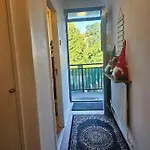 Comfortable Doble Room Close Hide Park
