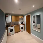 Park Avenue Luxury Apartment In London