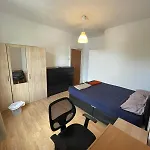 Large Double Bedroom - Posh Area