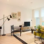 The Tottenham Sanctuary - Adorable 1Bdr Flat With Balcony
