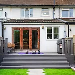Entire House In Wimbledon