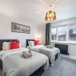 5 Star - Stylish 2 Bed Home In London -Excel, City Airport
