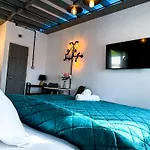 Unique Studio Apartment With Private Garden