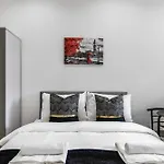En-Suite Studio Rooms In London Near Wembley Stadium