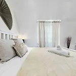 3 Bedroom Flat In Mayfair London Hy4