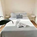 Warm Studio Flat In Camden 1