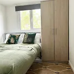 London Serviced Accommodation Near Tottenham Hotspurs Football Stadium Great For Contractors