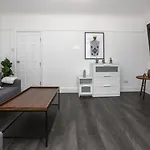 Two Modern 2 Bed Apartments In Central Camden