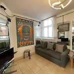 Cosy Central London Apartment 019