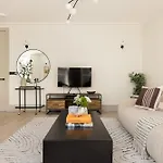 The Brunswick Square Retreat - Glamorous 1Bdr Flat