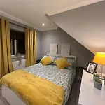Two Bedroom Flat In London