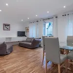 Kensington Tower
