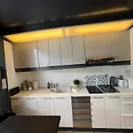 One Bed House In Camden Town