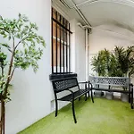 Large One Bedroom Apartment in Marylebone