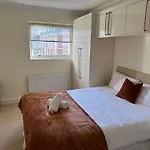 Lx Russell Square Apartments