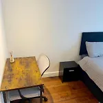 1 Bedrooom Flat Located Angel Zone 1 London