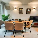 Stunning 2 Bedrooms Apartment
