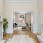 Parea Living - Spacious 4 Story House, Families, Big Groups