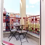 The Brunswick Retreat - Warm 3Bdr Flat With Balcony