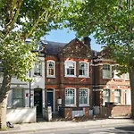 Chelsea Maisonette