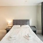 Kensington Skyline Penthouse