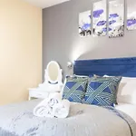 Modern Stylish 2 Bedroom Apartment In East London