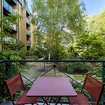 Guestready - Relaxing Retreat In South London