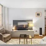Luxurious Townhouse - La Reserve Knightsbridge
