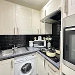 Stylish 1 Bedroom Apartment In Central London