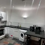 2Bed2Bath Flat London