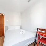 Central And Stylish Flat Near Regent\'S Park