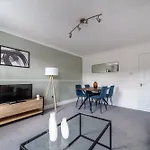 The Peckham Apartment
