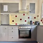 Stay In Edgware Road Apartment