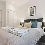 Waterloo - Modern & Spacious - Ideal For Business Workers And Families - 15 Min Walk From London Bridge