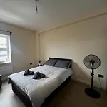 Wembley Stunning Apartments