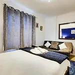 Comfortable Family Apartment Near Oxford Street