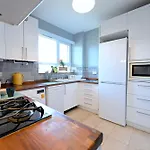 3 Bed Flat In King\'S Cross Station - Zone 1