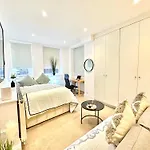 Marylebone Beautiful Studio Apartment
