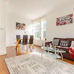 2 Bedroom Flat In St Johns Wood