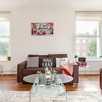 2 Bedroom Flat In St Johns Wood