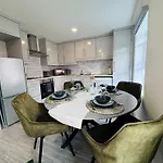 Ft4 Brick Lane Apartment