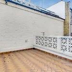 Studio Very Close Baker Street