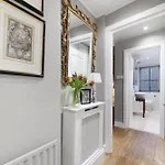 Paddington Apartment By Morethanstays