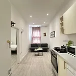 Accessible Apartment Near Central London