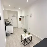 Accessible Apartment Near Central London